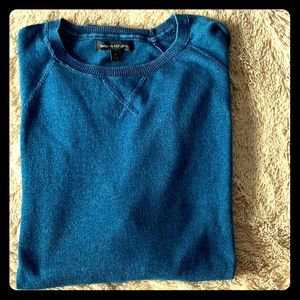 BANANA REPUBLIC MEN’S SWEATER